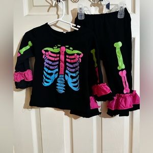Boutique style Halloween outfit. Size 2t